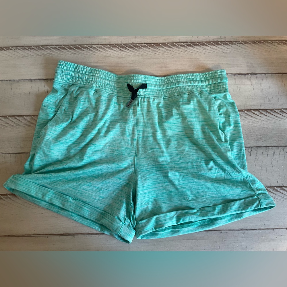 Born Primitive Green Female Lounge Shorts
